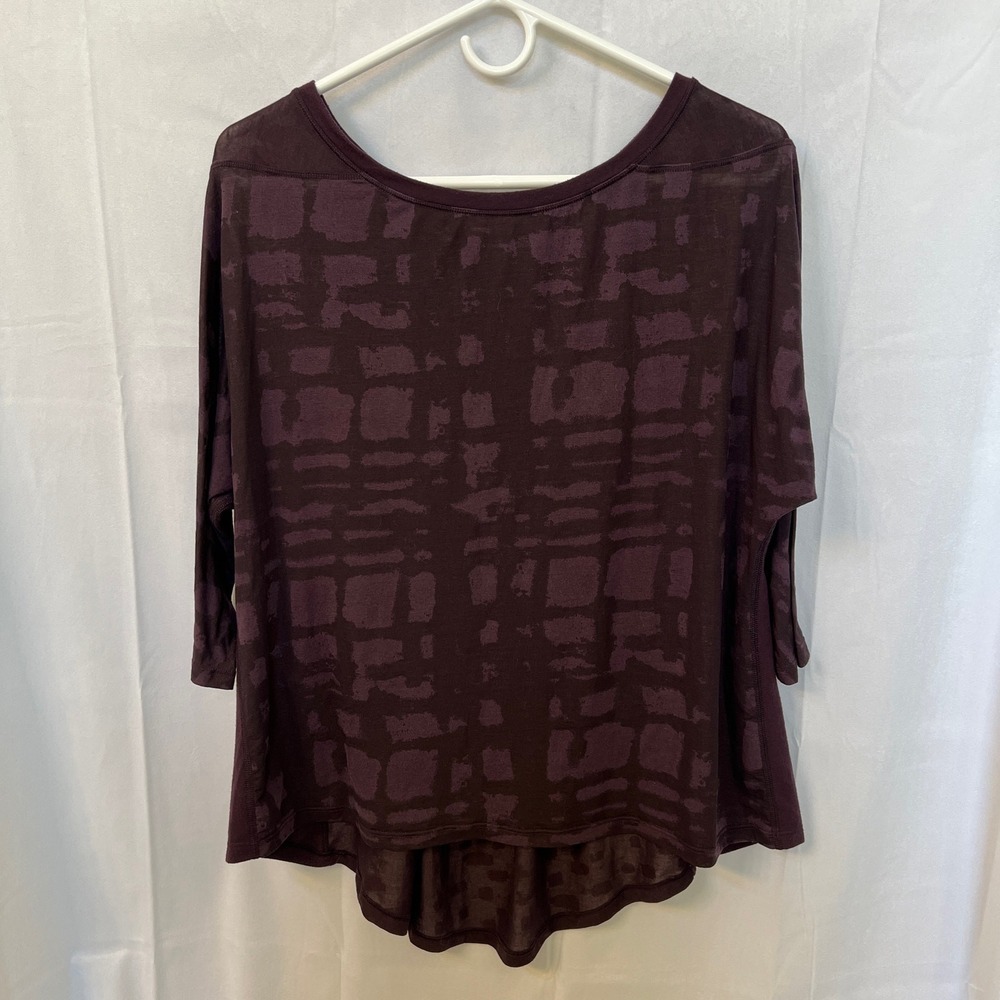 Lululemon Yoga Flow Long‎ Sleeve Tee Ghost Weave Burnout Black Cherry Purple 10